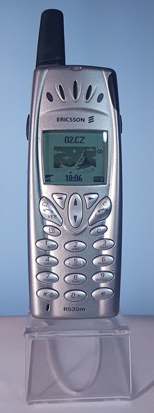 ericsson_R520m_stribrna.jpg